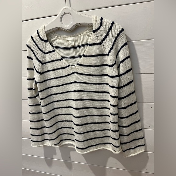 H&M STRIPED SWEATER – SIZE M - Picture 7 of 9